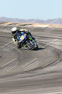 media/Dec-07-2025-CVMA (Sun) [[3e7d2de5dc]]/Race 6-The Shootout/